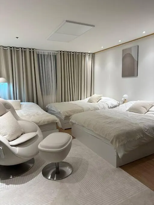 New Hongdae Station House Apartment Seoul